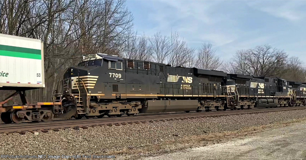 NS 7709